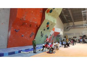 Edremit Belediyesi Boulder Takımı derece elde etti