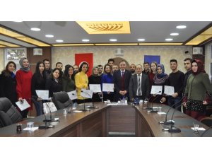 Mardin’de girişimcilik eğitimi sertifikaları dağıtıldı