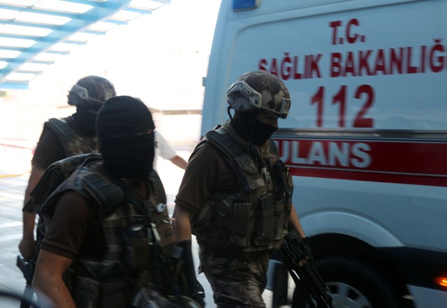 DEAŞ'ın Konya emiri emekli polis ve 2 şahıs tutuklandı
