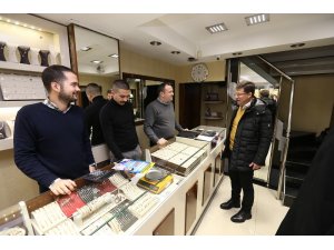 Başkan Subaşıoğlu seçim çalışmalarına Kaleiçi’nden başladı