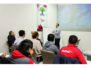 Alleben-1’de sutopu antrenörlerine yönelik gelişim semineri düzenlendi