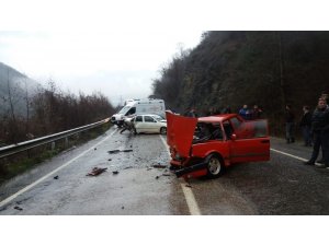 Trafik kazasında 7 kişi yaralandı