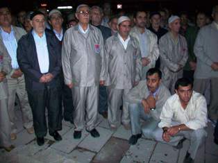 Beyşehir'de hacı adayları dualarla uğurlandı