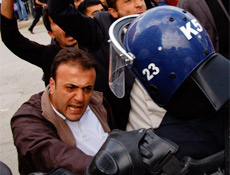 DTP'liler ile ülkücüler kapıştı