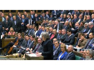 May'e parlemento darbesi