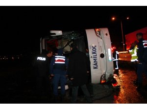 Yalova’da otobüs devrildi: 14 yaralı