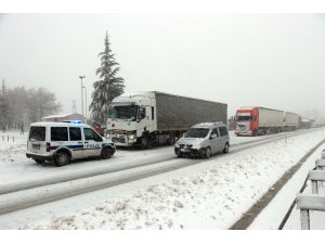 Yolda kalanlara çorba