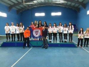 Tenis şampiyonlarına ödül