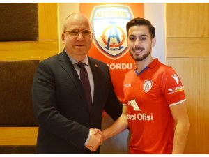 Okan Derici yeniden Altınordu’da