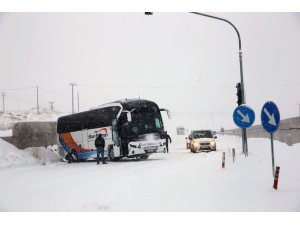 Nevşehir'de kar yağışı ulaşımı olumsuz etkiledi