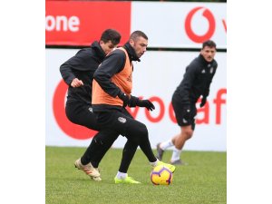 Burak Yılmaz 71 numaralı formayı giyecek