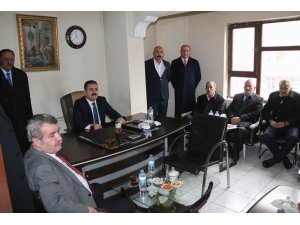Vali Akbıyık’tan kanaat önderi Pirozbeyoğlu’na ziyaret