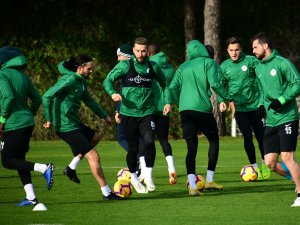 Atiker Konyaspor'da Erzurumspor maçı hazırlıkları sürüyor
