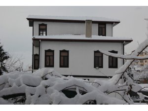 Beypazarı konaklarında kar manzarası