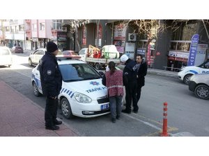 Yaya geçidinde yol vermeyen sürücülere ceza yağdı