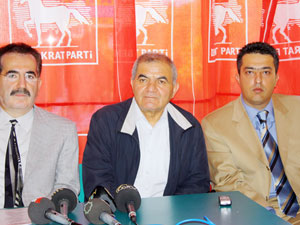 ''Demokratik açılım sonuç  getirmez''