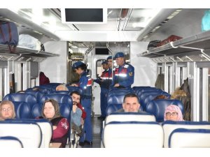 Aydın jandarmasından trenlerde güvenlik uygulaması