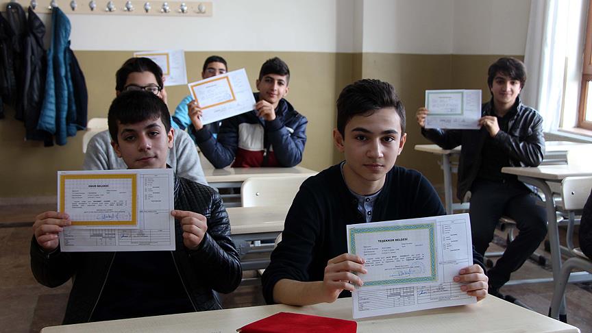 Eğitimde yarın "tatil zili" çalacak