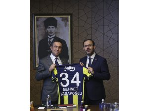 Bakan Kasapoğlu, Fenerbahçe Başkanı Ali Koç’u kabul etti