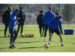 "Hiç kimsenin beklentisi yüksek olmasın"