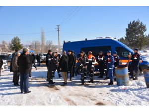 Uşak'ta kayıp yaşlı adamı arama çalışmaları