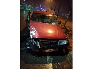 Aniden frene basınca kaza kaçınılmaz oldu: 3 yaralı