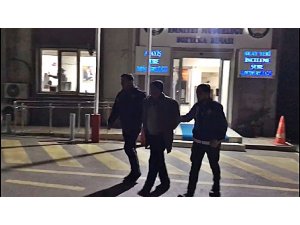 HDP İzmir İl Örgütü’nde açlık grevi yapanlara operasyon: 16 gözaltı