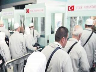 Hac kafileleri yola çıktı