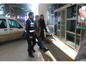 Sandıklı’da kuyumcuya soygun girişimi