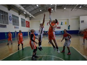 Veteranlar potaları şenlendirdi