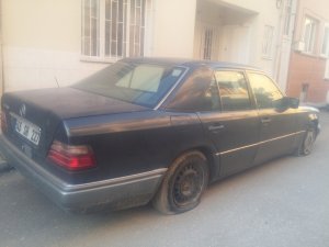 Manisa’da 7 aracın lastiği patlatıldı