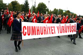 Cumhuriyet Bayramı kutlamaları başladı