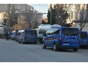 Afyonkarahisar’daki uyuşturucu operasyonunda 17 tutuklama
