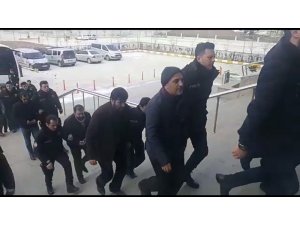 Van merkezli 6 ilde kaçakçılık operasyonu: 40 gözaltı