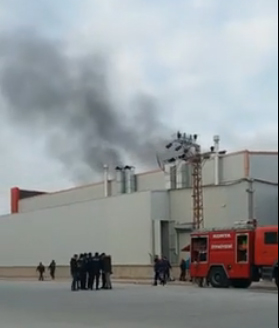 Konya'da tank fabrikasında yangın!