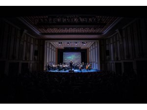 İnteraktif opera şovu izleyiciyle buluştu