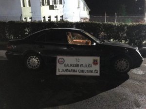 Balıkesir’de gümrük kaçağı lüks araç ele geçirildi