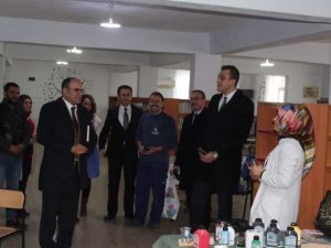 Yunak Kalk Kütüphanesi yenilendi