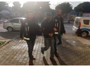 Çeşme’de uyuşturucu satıcısı tutuklandı