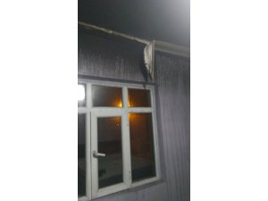 Van’da ev yangını