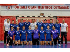 Muratpaşa Belediyespor çeyrek finalde