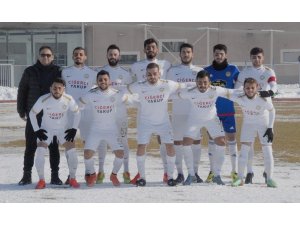Türkiye Kickboks Turnuvası’nda  Kayserili sporcular madalyaları topladı