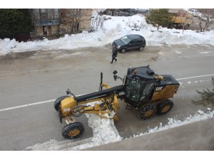 Derebucak'ta kar temizleme çalışmaları