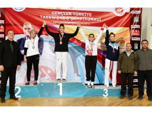 Osmangazili tekvandocudan bronz madalya