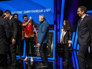 Vodafone Freezone Şampiyonluk Ligi’nin startını Binali Yıldırım verdi