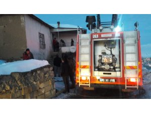 Başkale’de tandır evi yangını