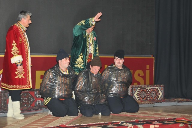 Akşehir Belediyesi Sıra Yarenleri sezonu açtı