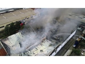 GÜNCELLEME - İzmir'de fabrika yangını
