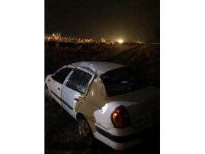 Direksiyon hakimiyeti kaybolan otomobil takla attı: 4 yaralı