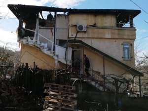Fatsa’da çatı yangını